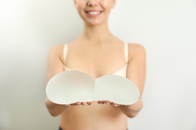 Choosing the Right Breast Procedure for Your Goals: Tampa Board‑Certified Surgeon