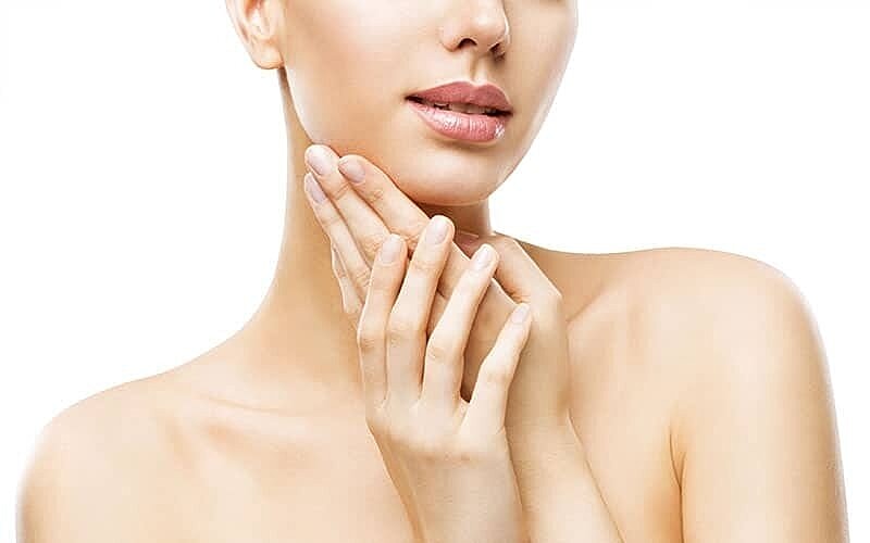 Tighten Up the Turkey Neck with the New Renuvion J-Plasma – Revolutionizing Neck Lift