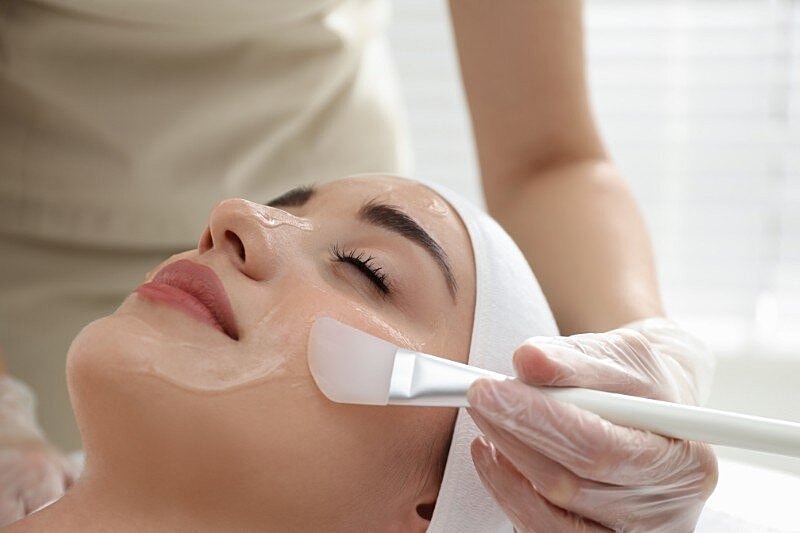 What Are Chemical Peels and What Can They Achieve? Reveal Smoother, and Brighter Skin